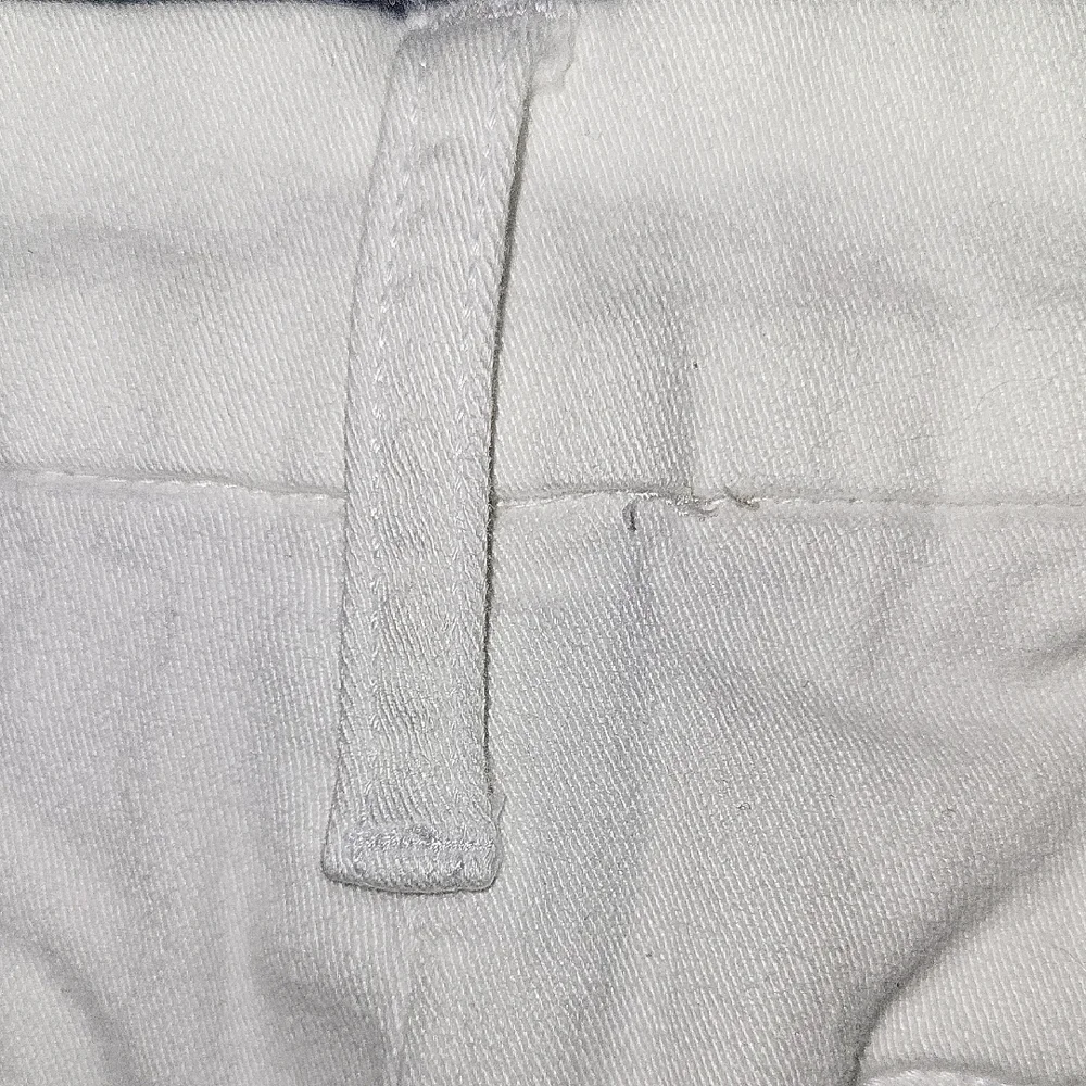 Liverpool White Summer Shorts Women's Size 8 29 Cuffed Mid Rise Classic cotton